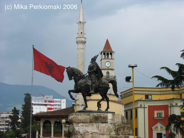 [15_Tirana.jpg]